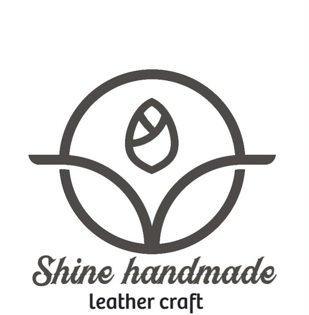 飯野さんが運営するショップ「ShineHandmade」のロゴです。