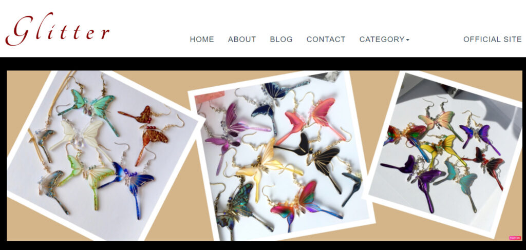 安部義一さんが運営している「glitter」というお店のロゴマーク。蝶の形をしたアクセサリーの写真が並んでいる。