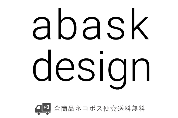 市川さんのショップ「abask design」のロゴ画像。白い背景に黒いアルファベットを用いたシンプルなデザイン。