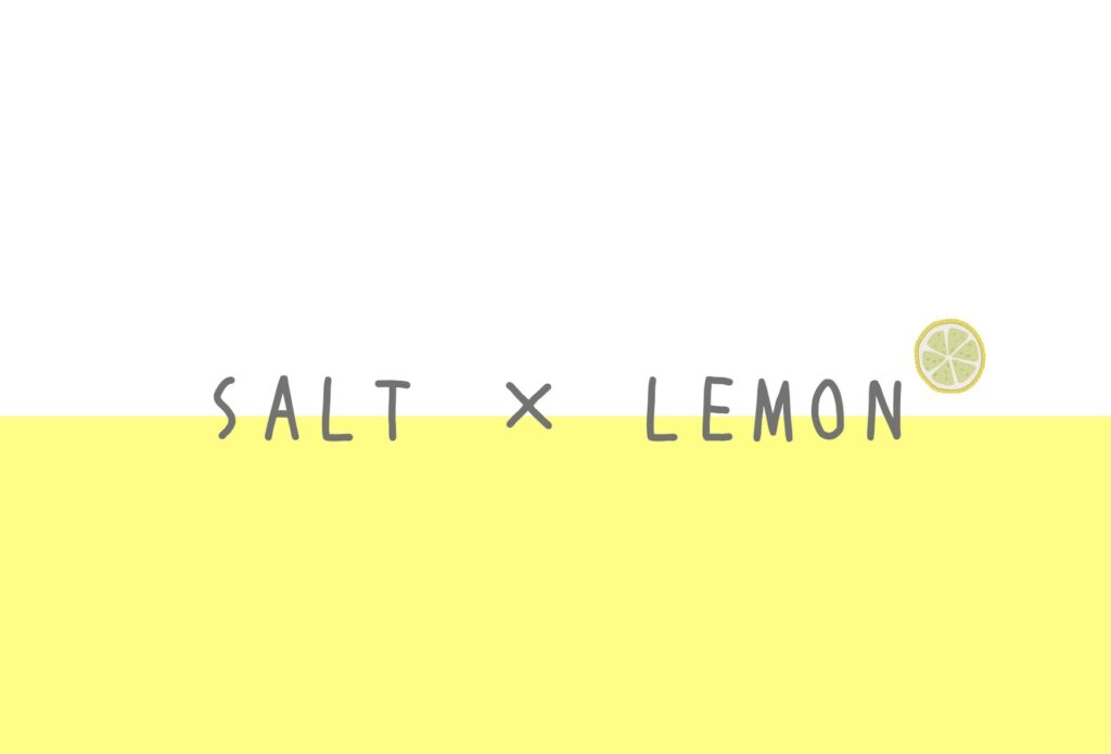佐々木房子さんのネットショップ「SALT×LEMON」のロゴ画像。画面は上が白、下が薄い黄色。ロゴは手書き風の文字で、右端にレモンの輪切りのイラストが添えられている。