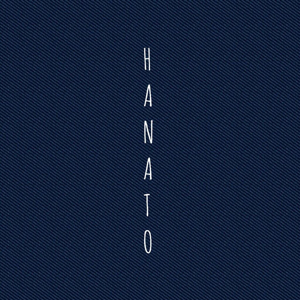 北谷貴美さんが運営しているお店のロゴマーク。縦に店名の「hanato」と書かれている。